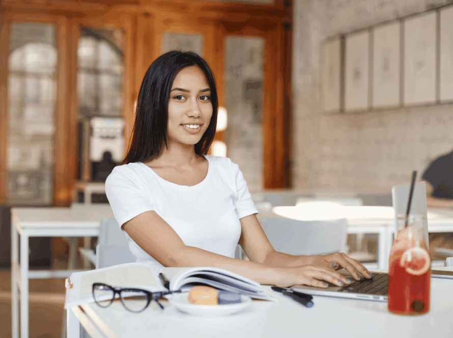 advantages of outsourcing services